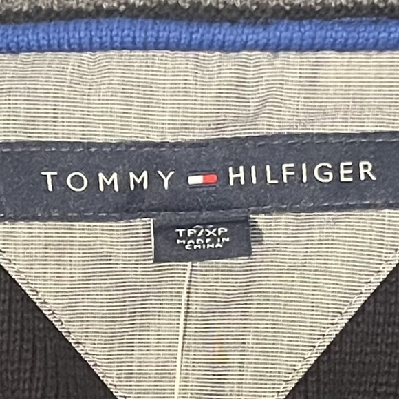 Tommy Hilfiger Warm Up Front Zip Jacket In Size XS  New With Tags! - Picture 8 of 11